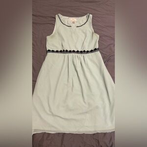 Beautiful, elegant and trendy Loft dress!